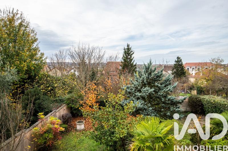 Maison - 187 m² - 6 pièces