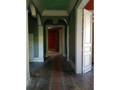 Maison - 350 m² - 11 pièces