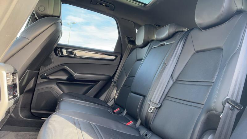 Porsche Cayenne 3.0 E-Hybrid 462 4x4 Tiptronic8 .