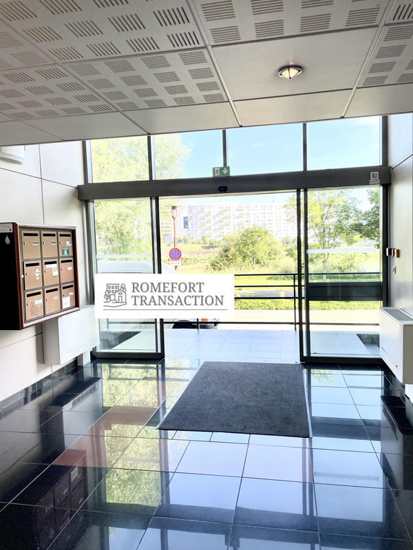 Bureau - 467 m² - 19 pièces