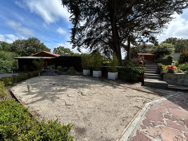 Maison - 350 m² - 10 pièces