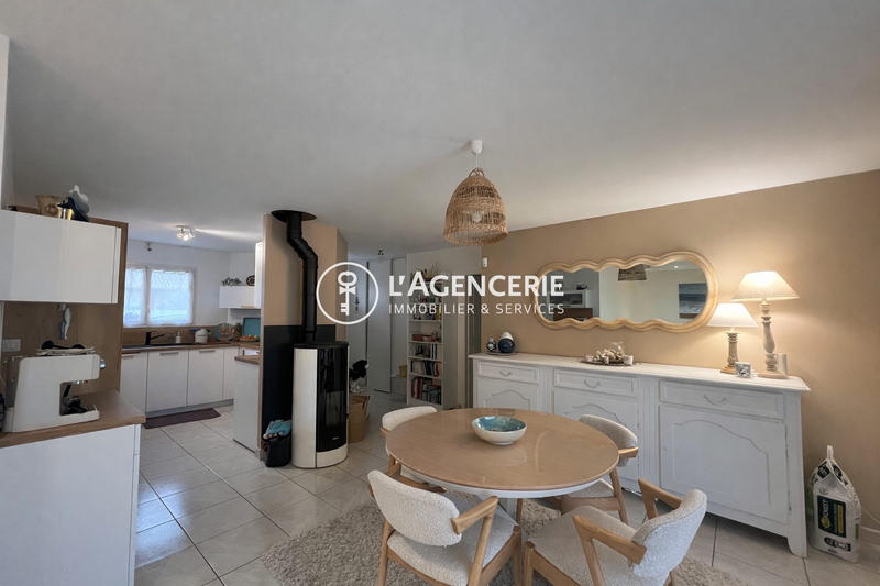 Maison - 98 m² - 4 pièces