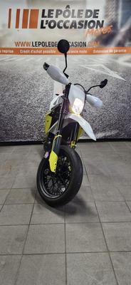 Husqvarna 701 Supermoto 700