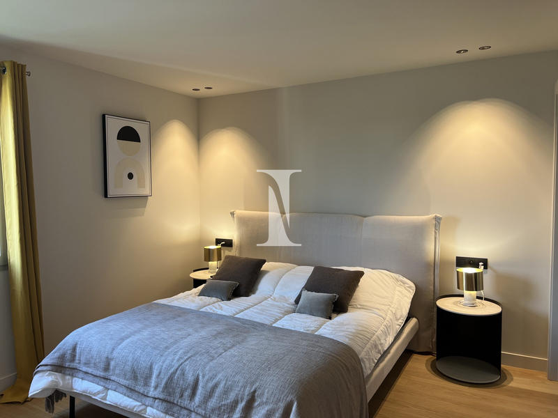 Appartement - 90 m² - 3 pièces