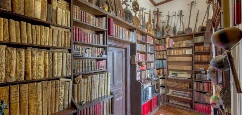 Manoir - 1 500 m² - 25 pièces