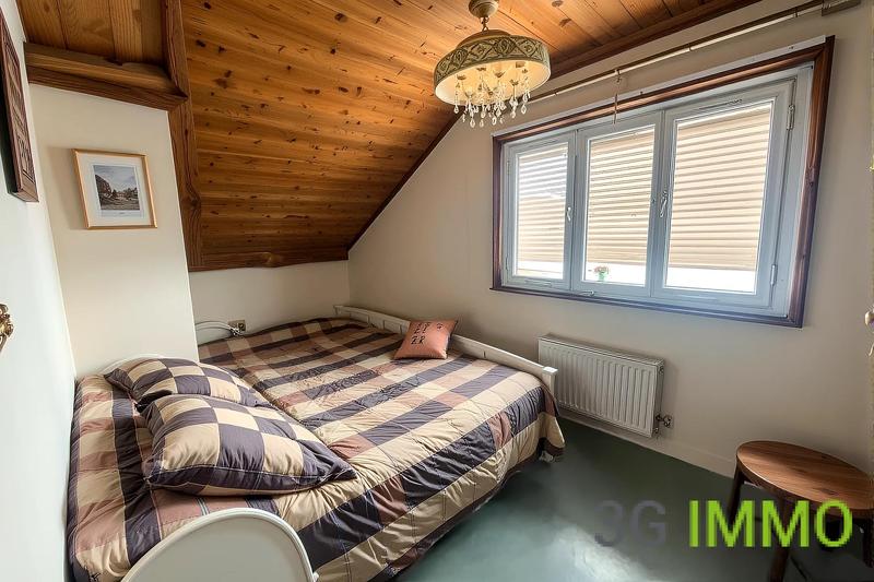 Pavillon - 112 m² - 7 pièces