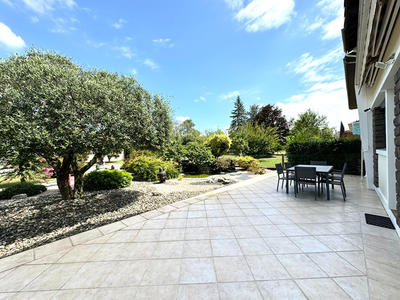 Maison - 171 m² - 5 pièces