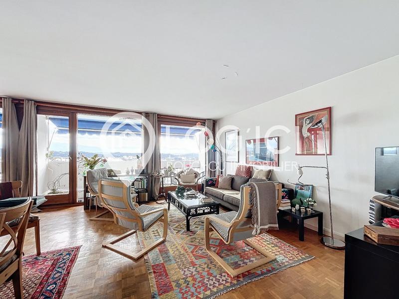 Appartement - 96 m² - 4 pièces