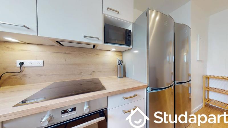 Chambre - 11 m² - 1 pièce