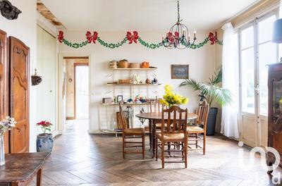 Maison - 140 m² - 5 pièces