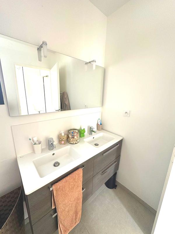 Maison contemporaine - 90 m² - 4 pièces