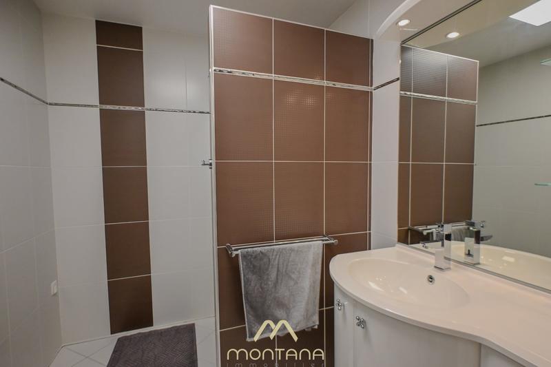 Maison - 197 m² - 7 pièces