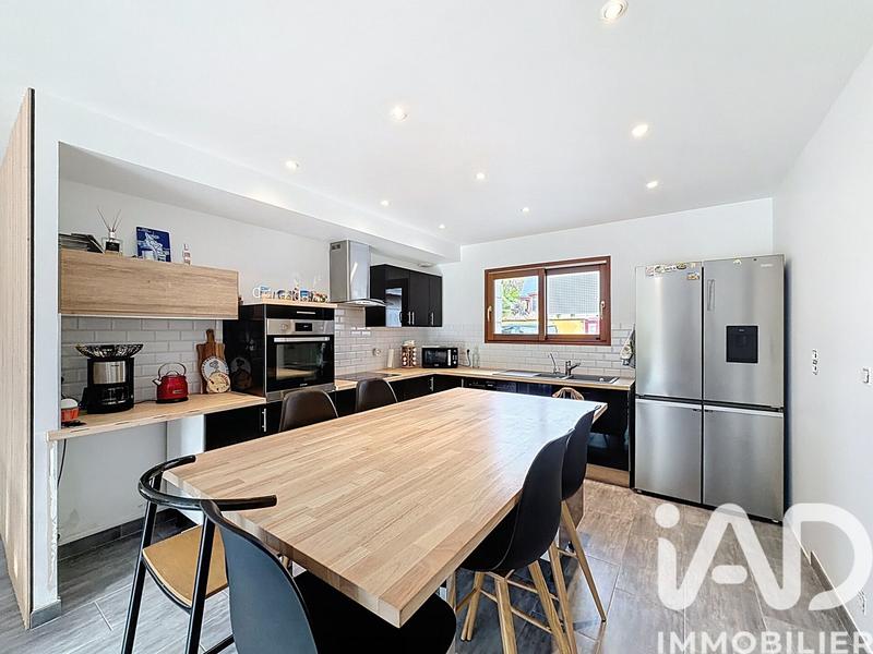 Maison - 150 m² - 7 pièces