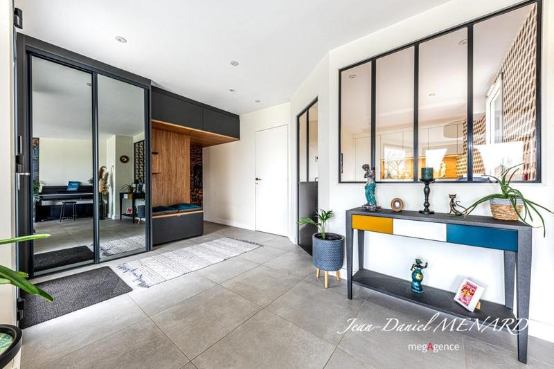 Maison en pierre - 215 m² - 7 pièces