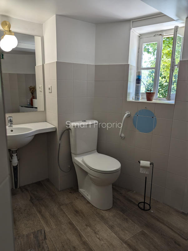 Fonds de commerce - Magasins - 44 m²