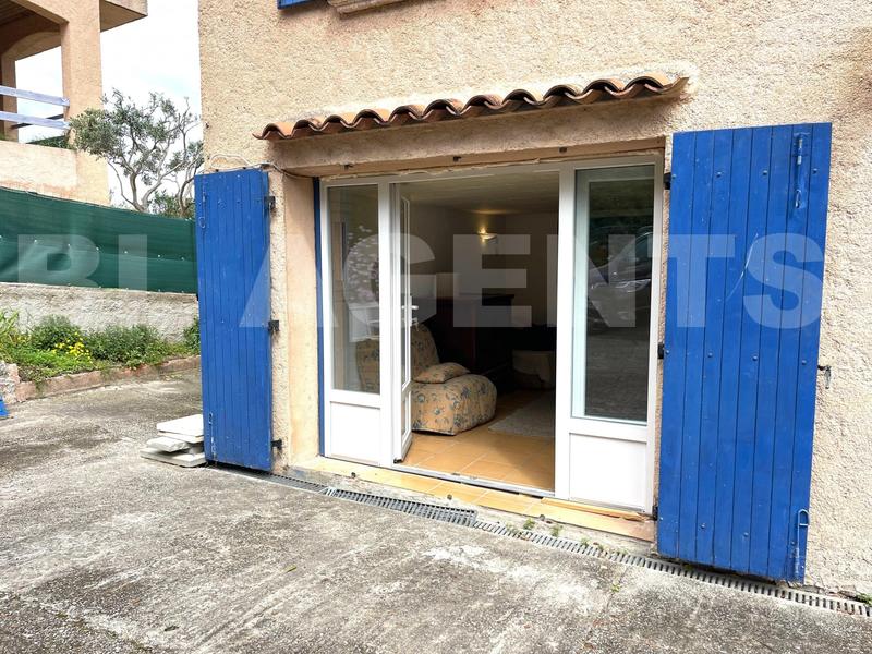 Maison - 224 m² - 9 pièces