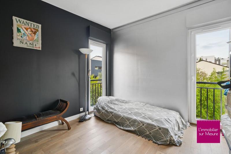 Maison - 210 m² - 6 pièces