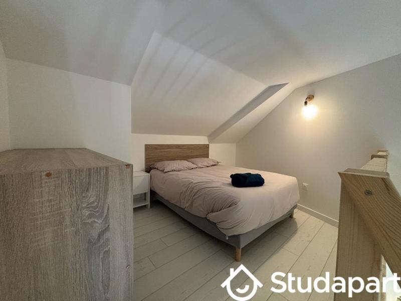 Chambre - 15 m² - 1 pièce