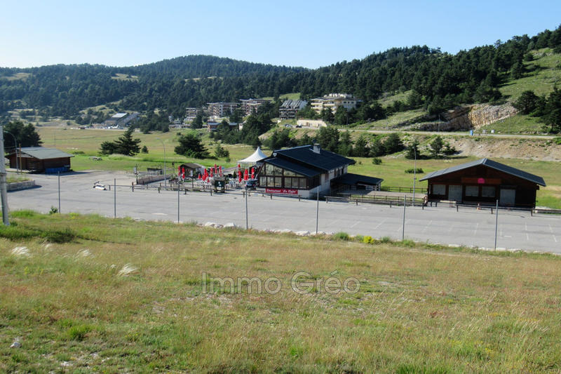 Local commercial - 245 m²