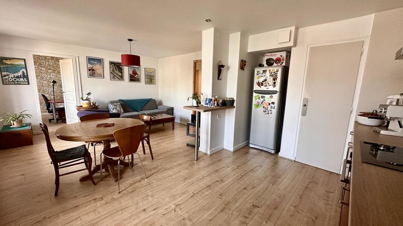 Appartement - 76 m² - 4 pièces