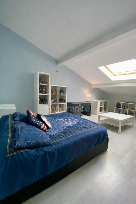 Duplex - 147 m² - 4 pièces