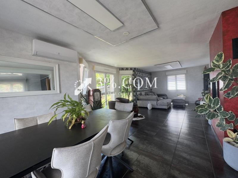 Maison - 125 m² - 5 pièces