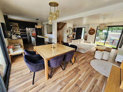 Maison - 132 m² - 5 pièces