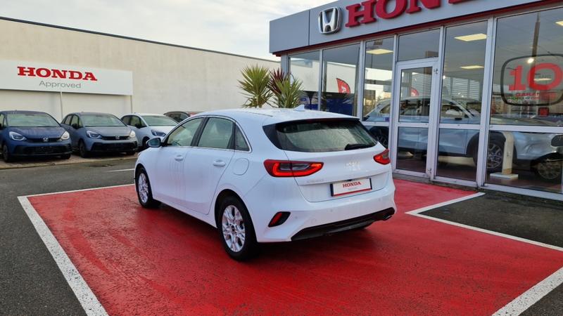 Kia Ceed III 1.6 Crdi 136 Isg Mhev Active Bus Dct7