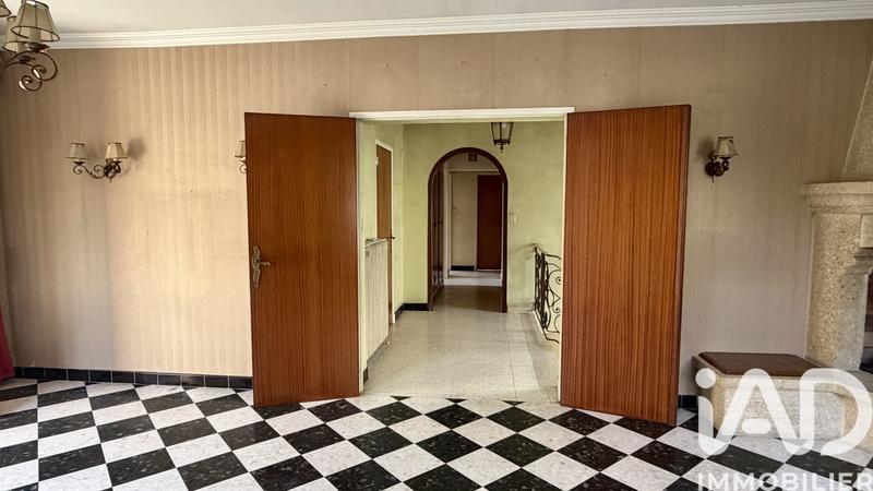 Maison de maîtres - 264 m² - 10 pièces