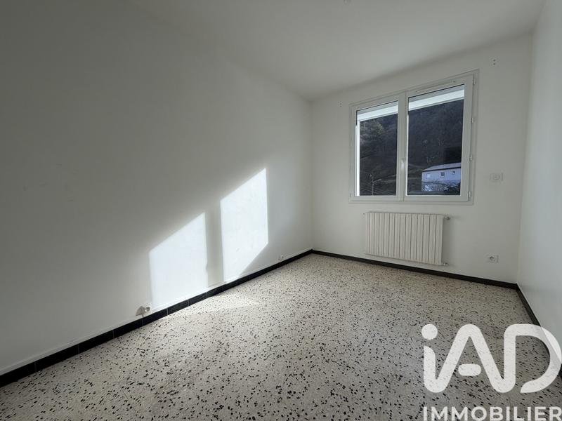 Maison - 100 m² - 9 pièces