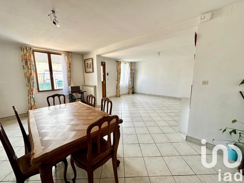 Maison - 185 m² - 4 pièces