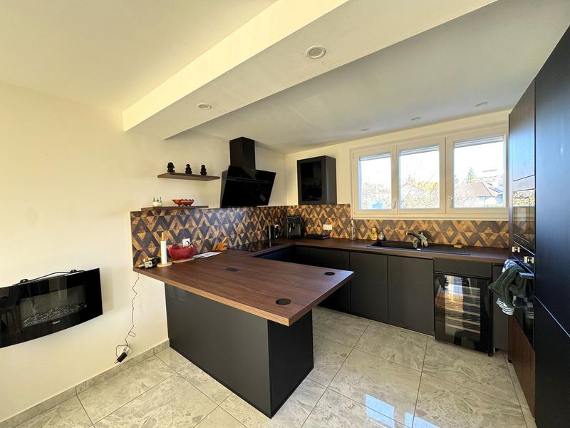 Maison - 110 m² - 6 pièces