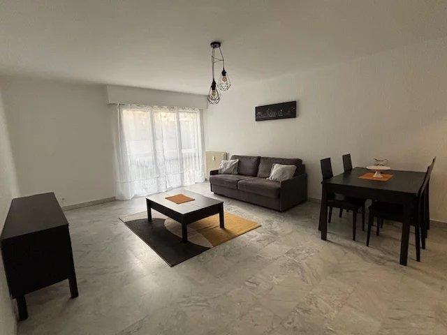 Studio - 35 m² - 1 pièce