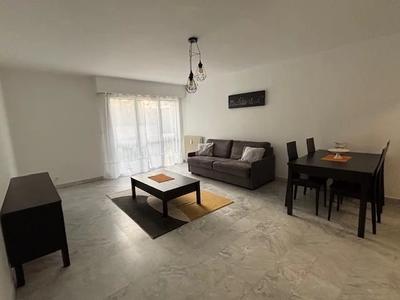 Studio - 35 m² - 1 pièce