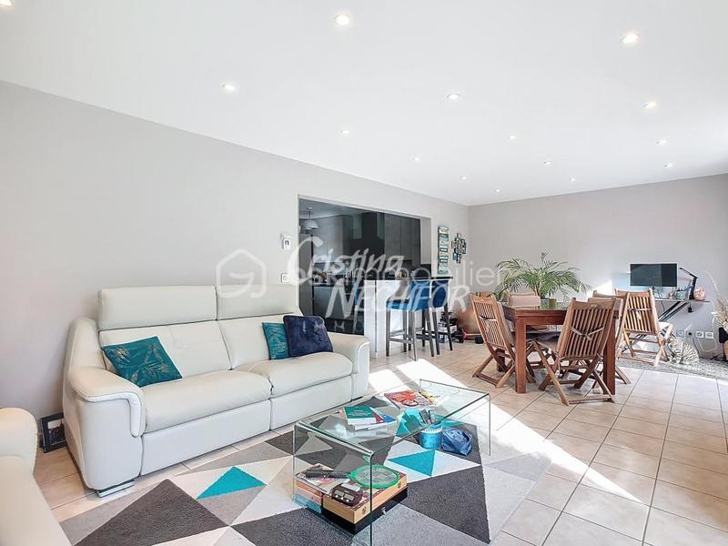 Maison - 98 m² - 5 pièces