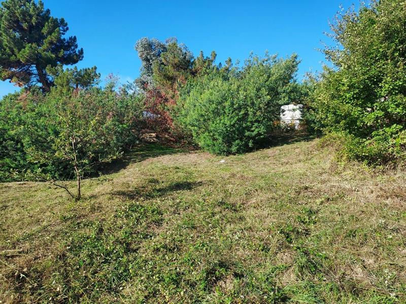 Terrain - 2 107 m²