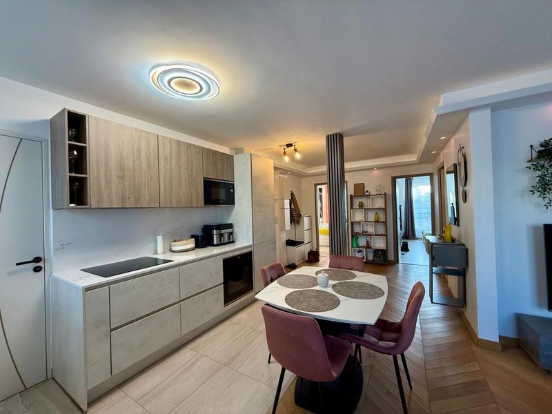 Appartement - 67 m² - 3 pièces