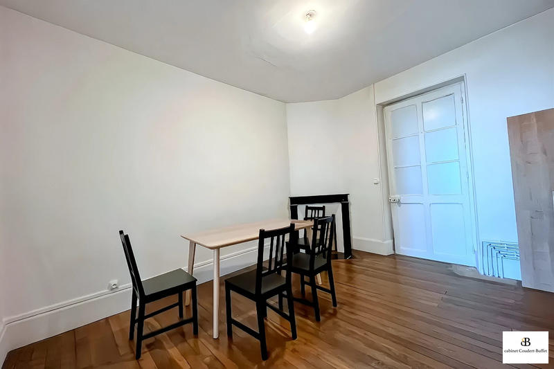 Appartement - 65 m² - 3 pièces