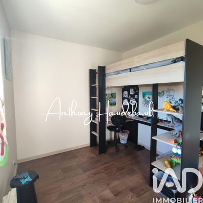 Maison - 121 m² - 5 pièces