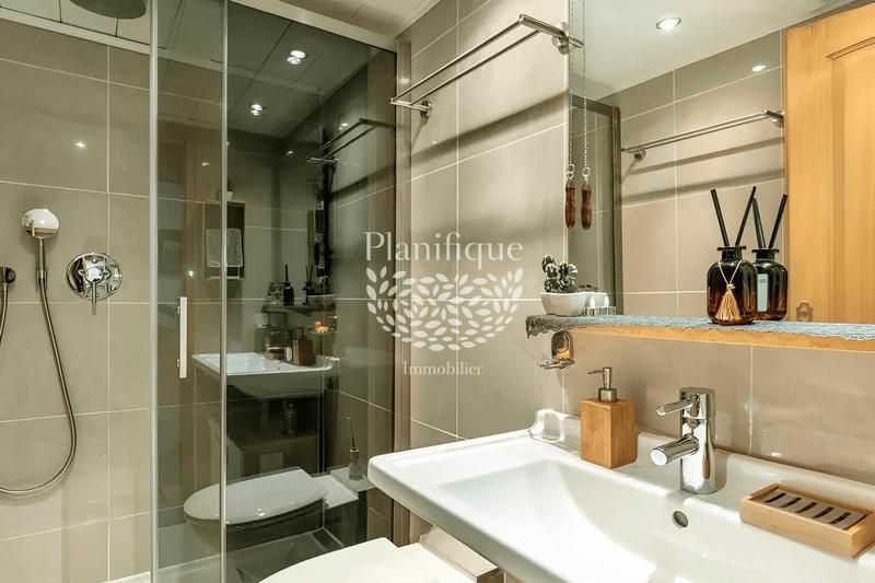 Duplex - 160 m² - 6 pièces