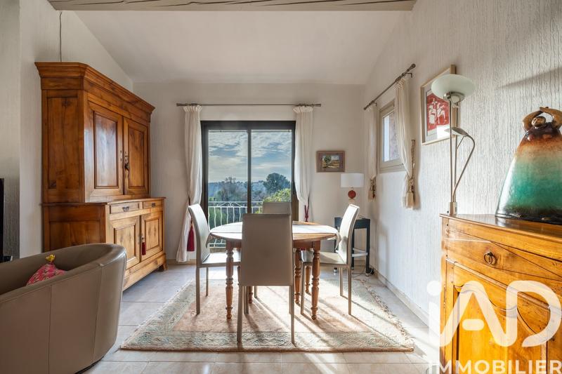 Maison - 172 m² - 7 pièces