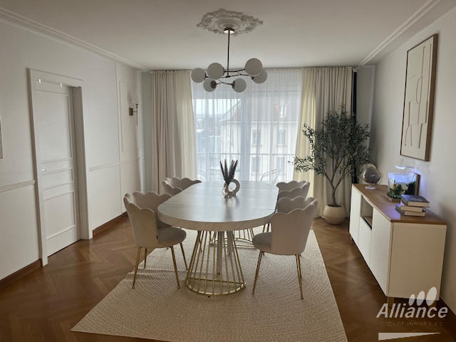 Appartement - 147 m² - 5 pièces