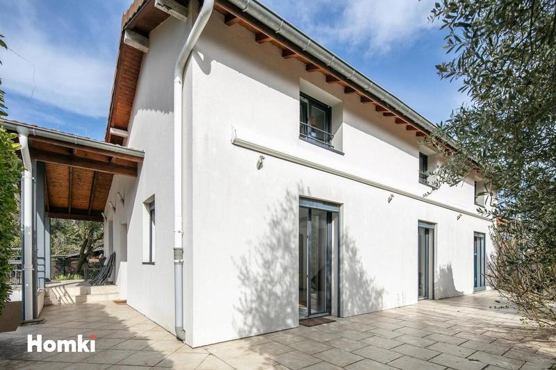 Maison - 158 m² - 5 pièces