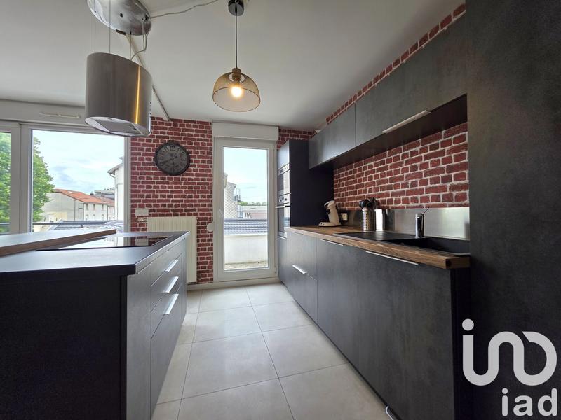 Appartement - 64 m² - 3 pièces