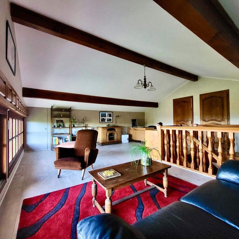 Maison - 175 m² - 6 pièces