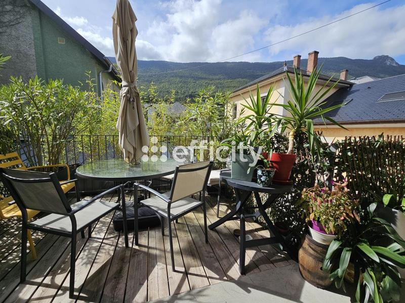 Appartement - 70 m² - 3 pièces