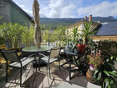 Appartement - 70 m² - 3 pièces