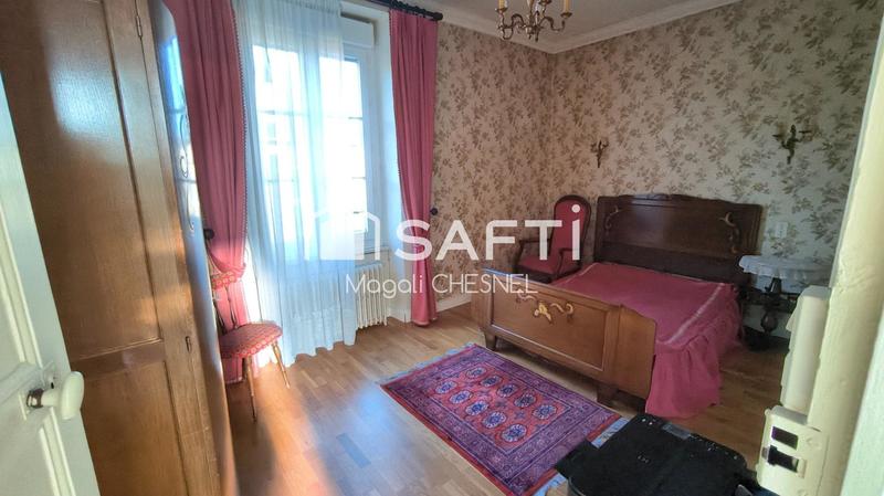 Maison - 172 m² - 9 pièces