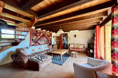 Maison chambre d'hôtes - 257 m²