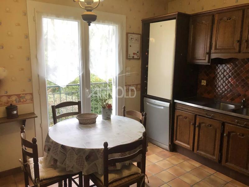 Maison - 113 m² - 8 pièces